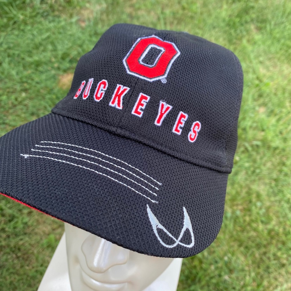 Ohio State Buckeyes Hat Fitted Adult REV UFORM Red Black Football Reversible Cap